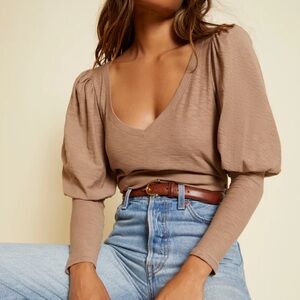 Nation LTD - Emilia Drama Sleeve V-Neck in Sahara